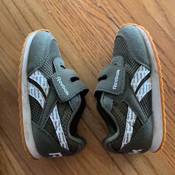 Toddler Reebok classics - Picture 6 of 7